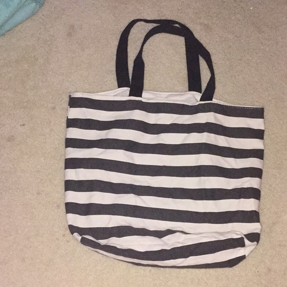 Black and white stripes tote bag